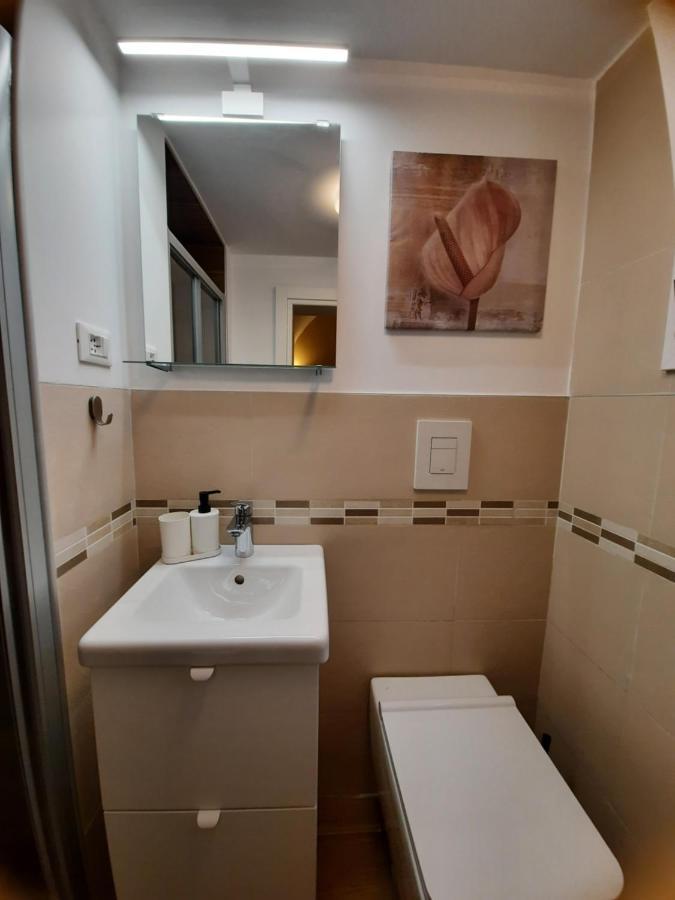 Zia Nenne Holiday Rooms Monopoli Exterior foto